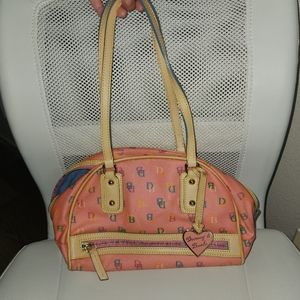 Dooney & Bourke